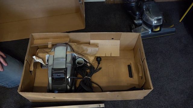 KIRBY VACUUM REPACK IN ORIGINAL BOX FOR COLLECTORS OF KIRBY VACUUM смотреть онлайн
