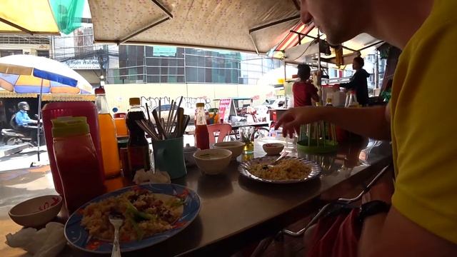 Уличная еда в Камбодже смотреть онлайн