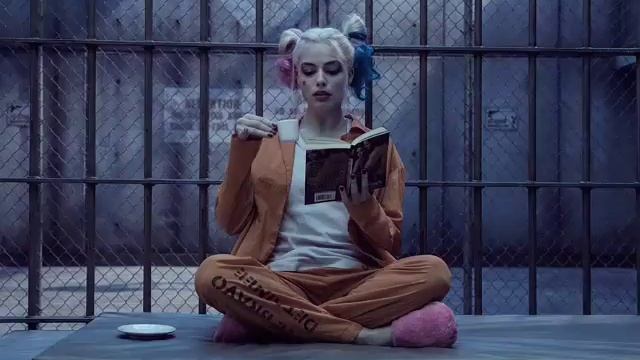 фото харли квинн из отряда самоубийц смотреть онлайн