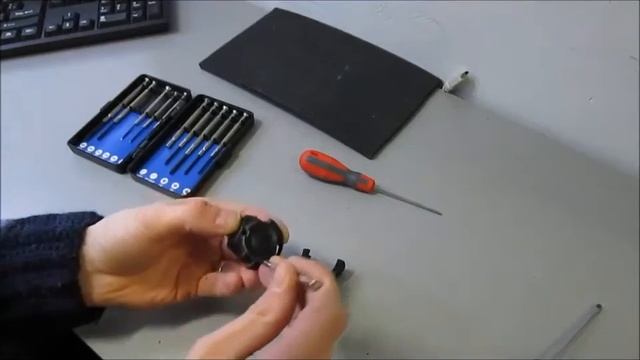 Замена батареек в ключах Chery IndiS смотреть онлайн