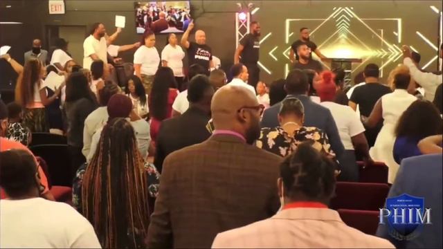 Crazy Antonio Rocermore praise break!feat Todd hall смотреть онлайн
