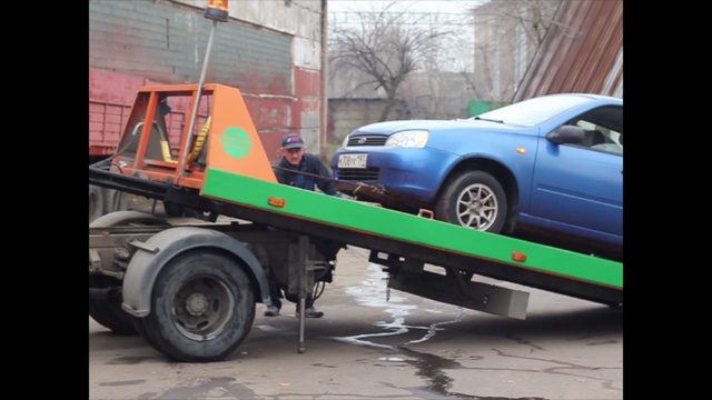 Эвакуация автомобиля смотреть онлайн