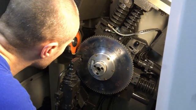 Vollmer станок для заточки пильных дисков смотреть онлайн