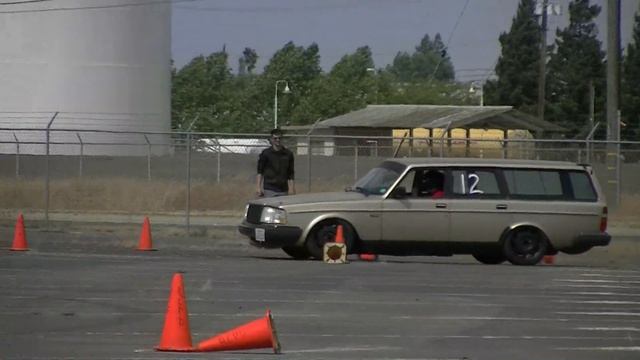 Volvo wagon huge turbo and Wastegate blow off valve sound смотреть онлайн