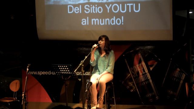 Contigo en la distancia- Cristina Aguilera ( cantado por Carla Romeu) смотреть онлайн