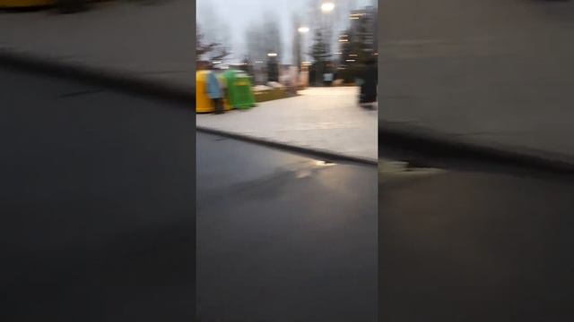 Казалось бы, только пешеходная дорога | И в парке нужно быть внимательным | Правило «Стоп» смотреть онлайн