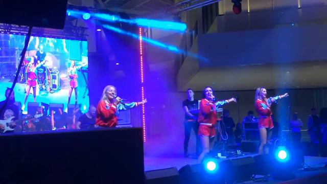 SEREBRO-Сломана смотреть онлайн