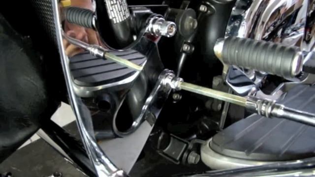 Baron Custom Accessories Kawasaki VN900 Engine Guard Installation смотреть онлайн