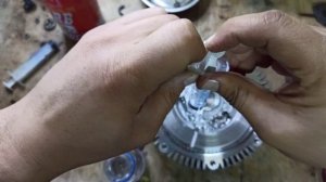 Вискомуфта не выключается, громко работает вентилятор.