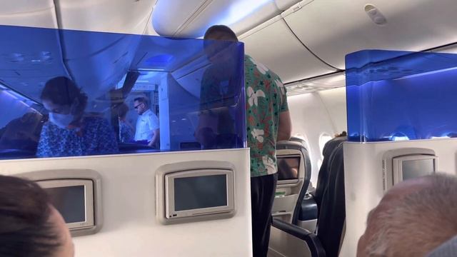 ЛЕТИМ из ДУБАЯ??ФЛАЙ ДУБАЙ БАГАЖ,ПИТАНИЕ,ПЕРЕЛЕТ,РЕГИСТРАЦИЯ… КАК ПОЛУЧИТЬ ТАКС ФРИ в АЭРОПОРТУ? смотреть онлайн