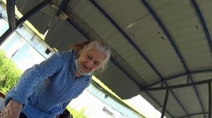 Помог бабушкам уйти домой пораньше. Скупил все у бабушек. Благотворительность.