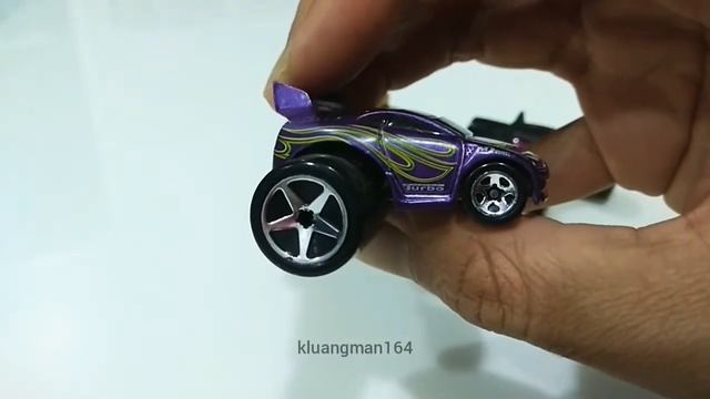 #10 Hotwheels fatbax Toyota Supra (2004) смотреть онлайн