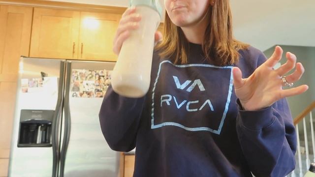 REDMOND PERSONAL BLENDER REVIEW // + my fav smoothie recipes // Sage Holman смотреть онлайн