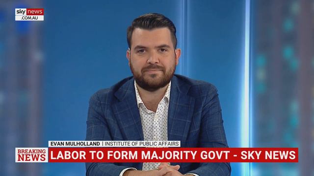 'Everyone' should be respected 'regardless of who they choose to be': Mulholland смотреть онлайн