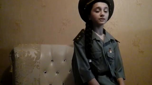 Военные песни - Нам нужна одна победа. Gulu - Guluza Mustafayeva. смотреть онлайн