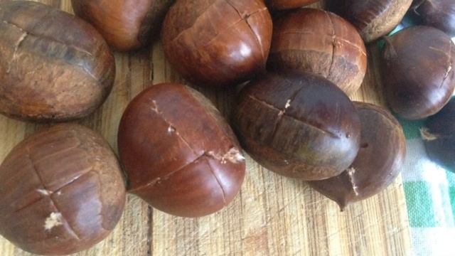 Каштаны в микроволновке. Рецепт смотреть онлайн