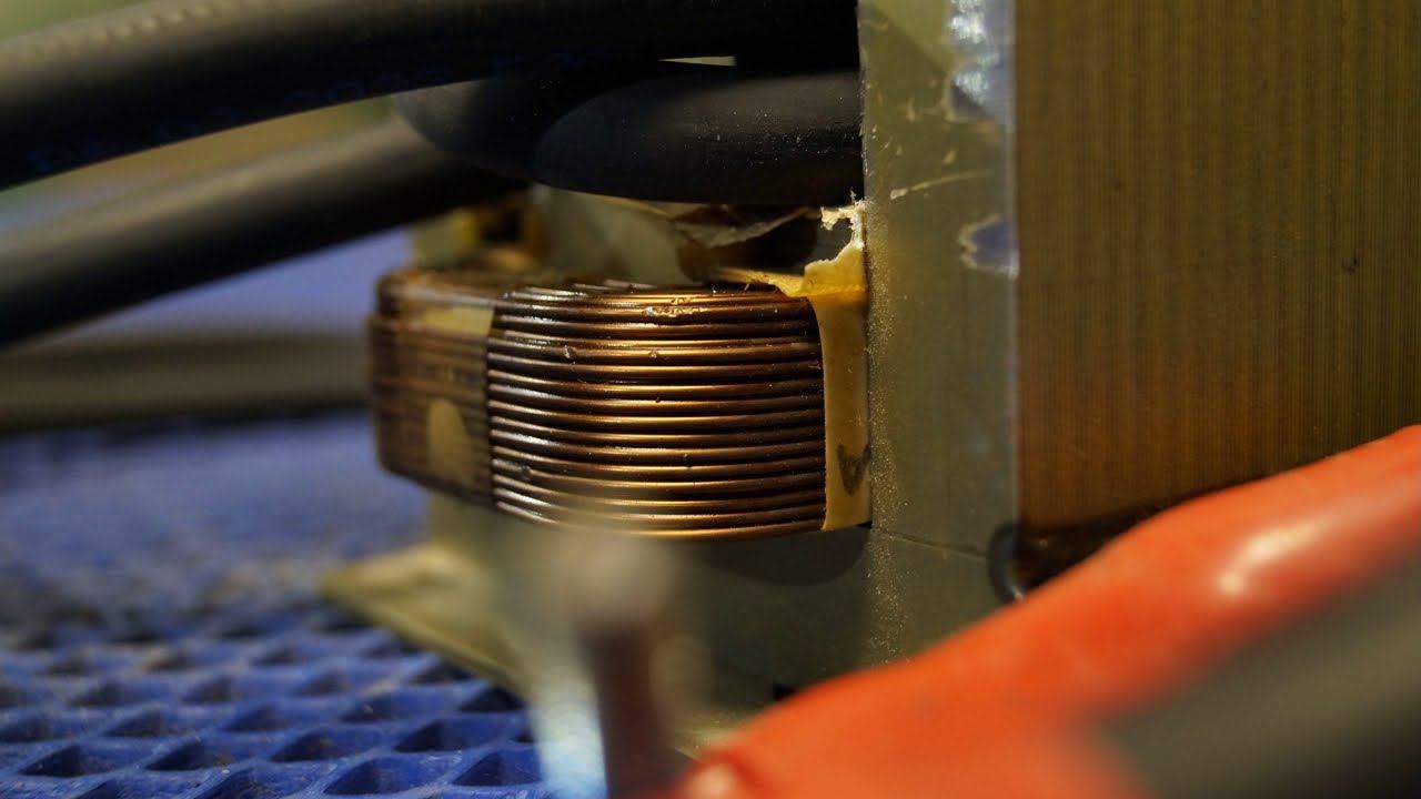 Адская приспособа из трансформатора. Незаменимый инструмент для ремонта авто смотреть онлайн