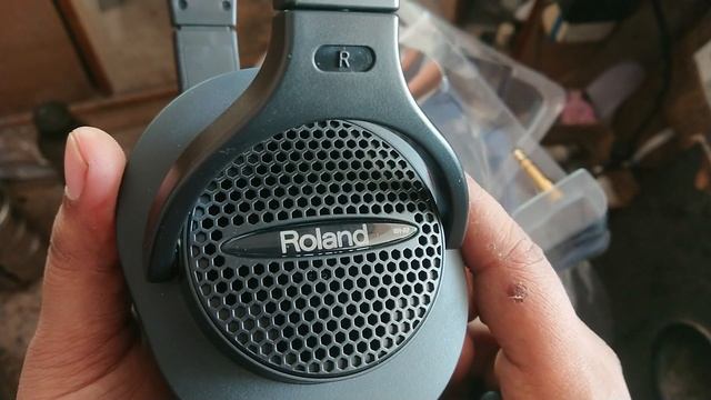 ROLAND RH-A7BK MONITOR HEADPHONE UNBOXING & REVIEW смотреть онлайн