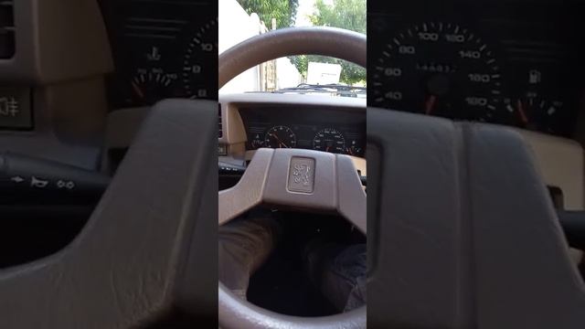 non à l'électrique Mr macron car la peugeot 405 gl est de retour ct ok pour 50 ans ??? смотреть онлайн