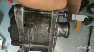 Как снять генератор не разбирая морду Renault Trafic 1.9