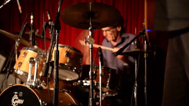 Mick Fleetwood Drum-Off смотреть онлайн