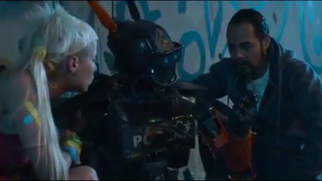Робот по имени Чаппи / эпизод смотреть онлайн