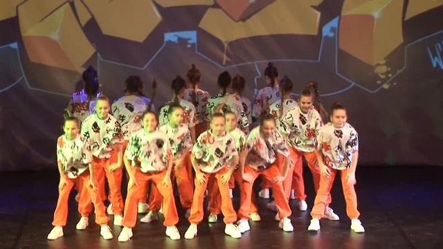 "Время танцевать" группа №6. Школа танцев "Гран Па" смотреть онлайн