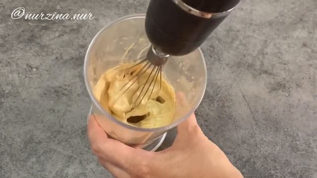 Үй жағдайында "ЛАТТЕ" кофесін 5 МИНУТТА дайындаймыз. Кофе "Латте" в домашних условиях.Кофе с пенкой смотреть онлайн