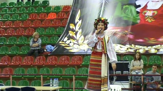 Арт-студия "Кадриль". Украинский костюм смотреть онлайн