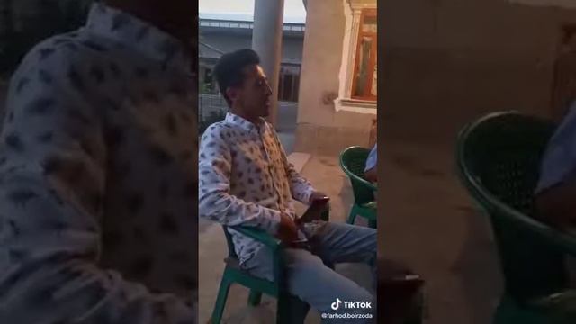 Бехтарин суруд бо овози зинда ,барои писар смотреть онлайн