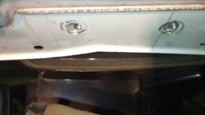 В нексии холодно.Пробуем проклеить печку.