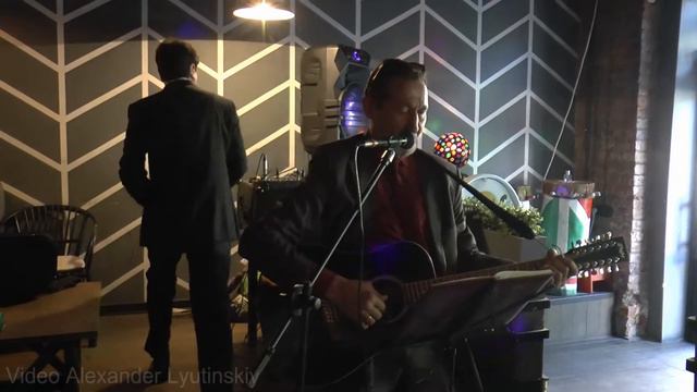 Юрий Юр - Не хочу уезжать из Питера смотреть онлайн