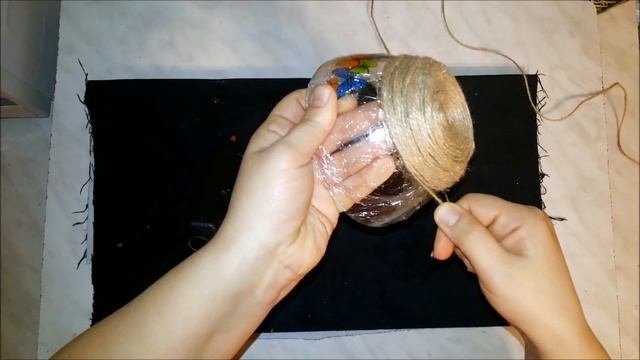 ВАЗОЧКА ИЗ ШПАГАТА И ГОРЯЧЕГО КЛЕЯ смотреть онлайн