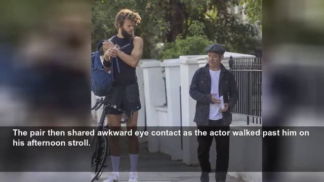 Pint-sized actor Tom Hollander is left in the shade by lanky cyclist смотреть онлайн