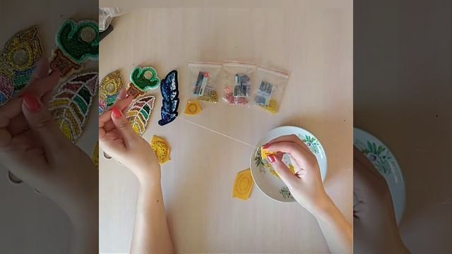 СЕРЬГИ ИЗ БИСЕРА смотреть онлайн