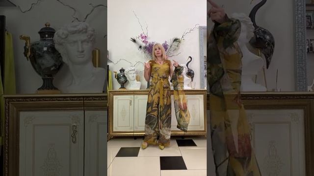 Женский костюм из шелка-органзы смотреть онлайн