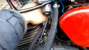 Подсос воздуха на минске 125,через сальник