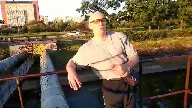 Яблоневый сад в Купчино и мост через канал около ж/д смотреть онлайн