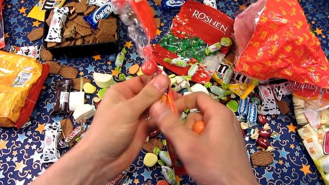 New! A Lot of Candy Sweets and Suprise Eggs! Candy Man Eating Many Sweets and Kinders! смотреть онлайн