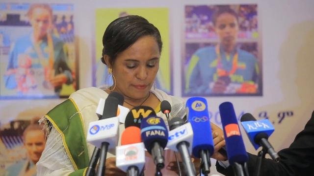 ኢትዮጵያ ትሳቅ ኮማንደር አትሌት ደራርቱ ቱሉ - Let Ethiopia lough Commander Athlete Derartu Tulu смотреть онлайн
