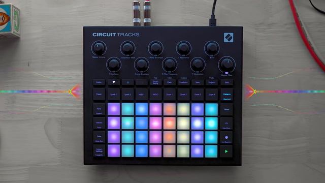 Novation Circuit Tracks: My Factory Patterns смотреть онлайн