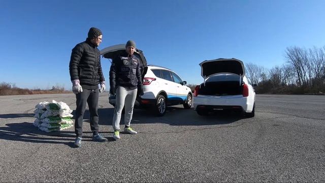 DRIVING TEST: CADILLAC CTS-V AND FORD ESCAPE! REVIEW AND COMPARISON смотреть онлайн