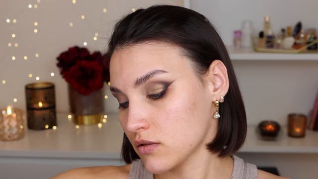 СРАВНЕНИЕ mini Sultry 2023 и Sultry 2018😱Подробный обзор! Новые формулы, макияж ABH и свотчи! смотреть онлайн
