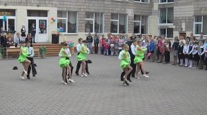 Джайв, танец на школьной линейке