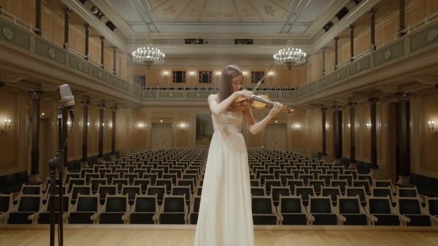 J. S. Bach G-minor Sonata no. 1: Adagio | Sumina Studer смотреть онлайн