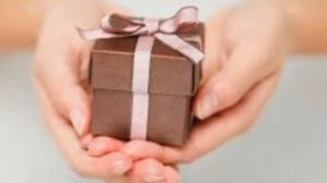 Что подарить человеку   у⠀которого все есть!?