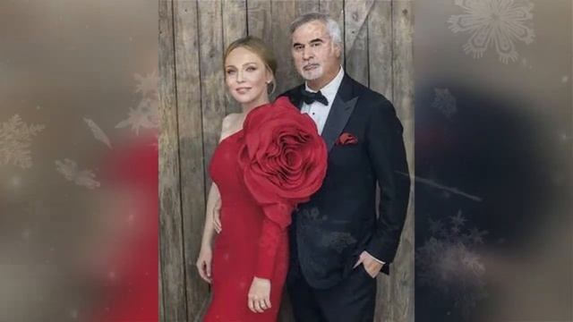 Альбина Решила Подогреть Интерес к Своей Семье