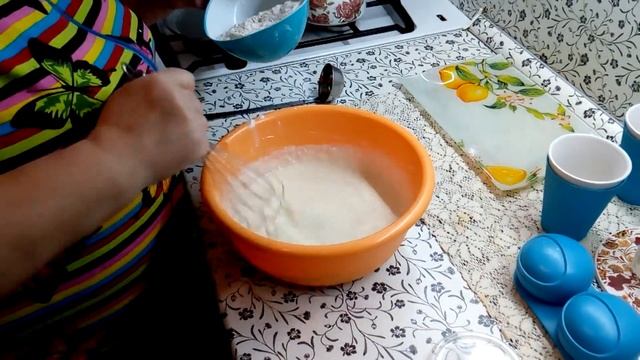 Блинчики дырчатые ,заварные . смотреть онлайн