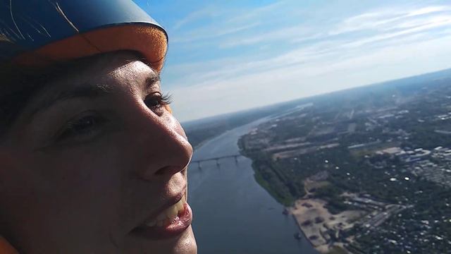 Воздушный полет в Нижнимем Новгороде. Полет над Окой. ifly52 смотреть онлайн