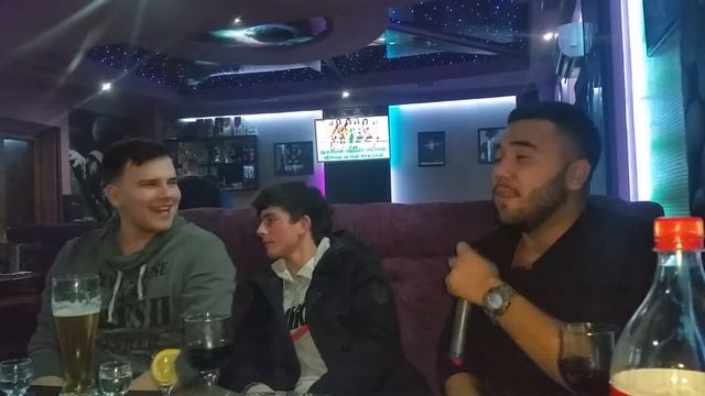 2017.02.06 Караоке Дилик Джамка Артем Девушки бывают разные смотреть онлайн